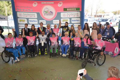 Giro d'Italia Handbike: a Magenta, domenica scorsa, un gran debutto